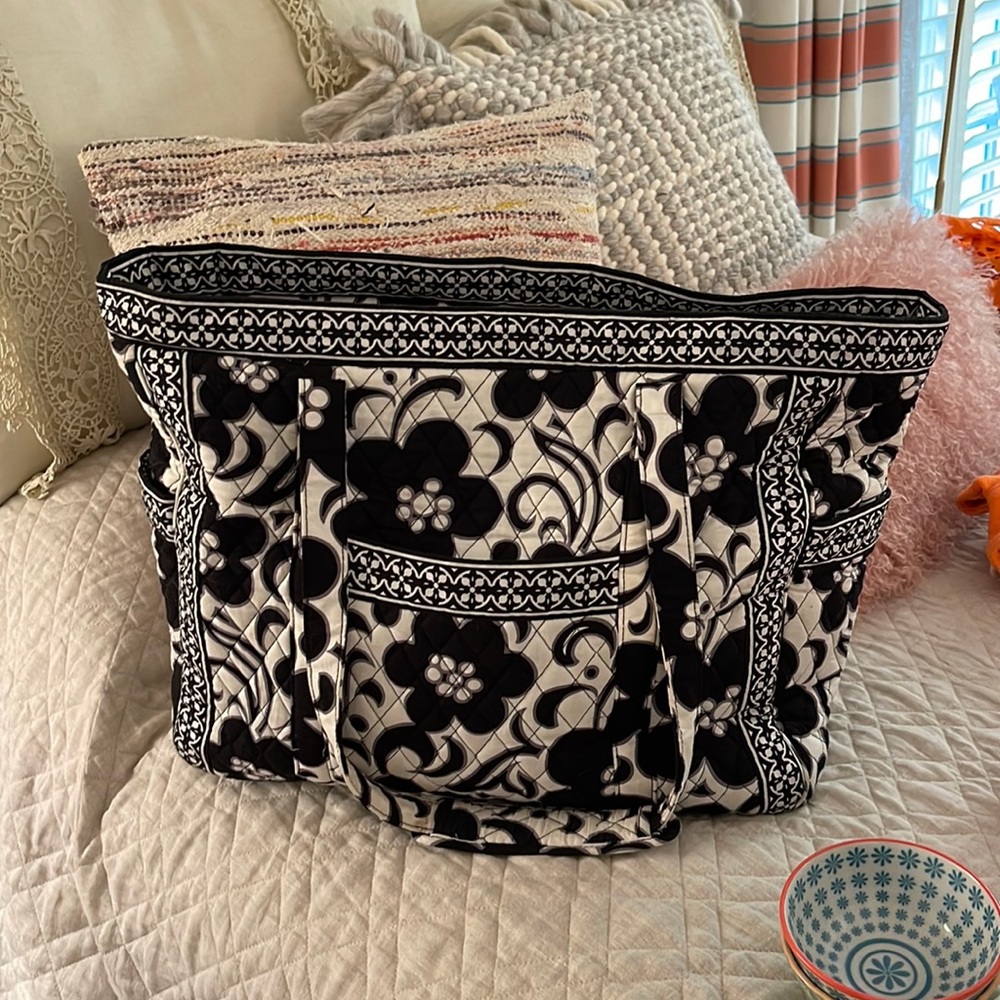 Vera Bradley Tote